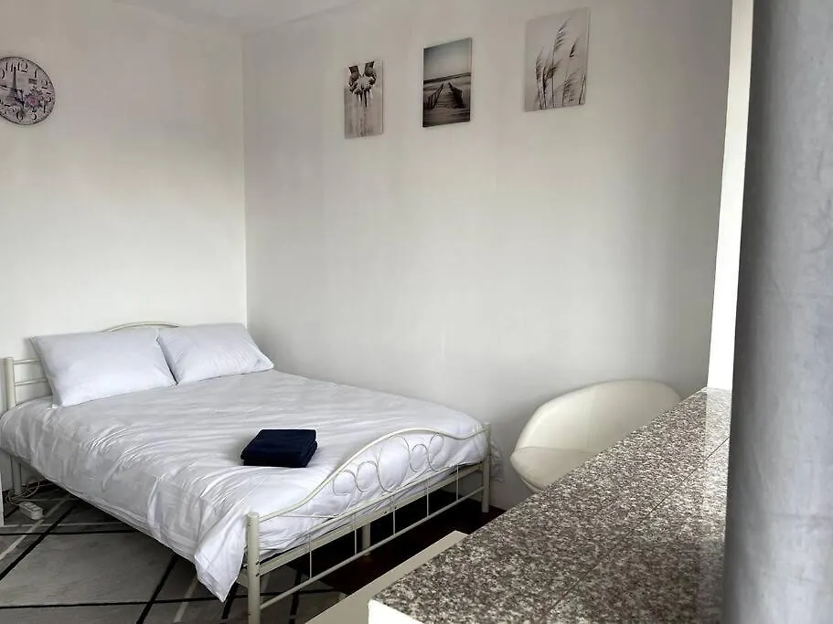 Studio Facultatea De Drept Bucharest 0*,